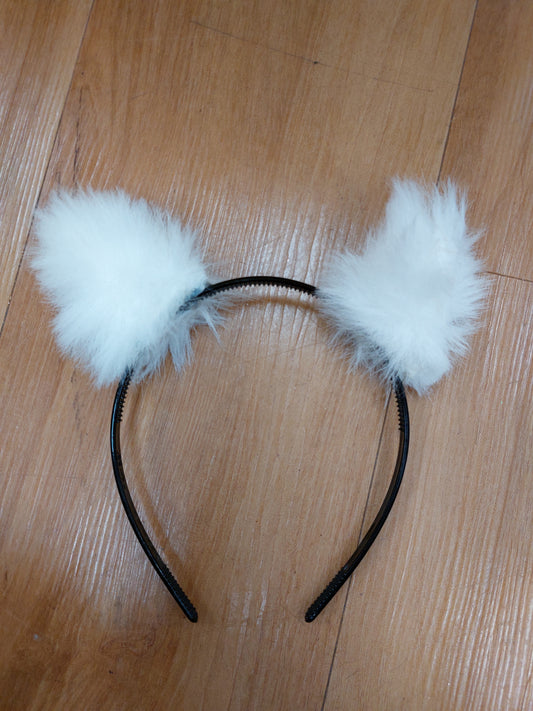 Wolf Ears - White small