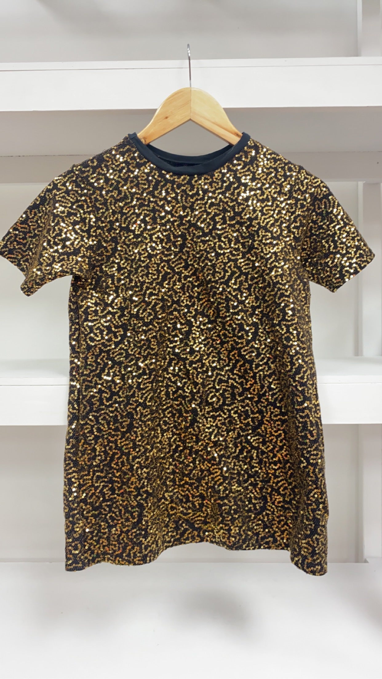 Black & Gold Sequin Top