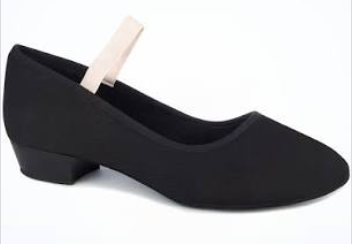 N4571 Low Heel Character Shoe